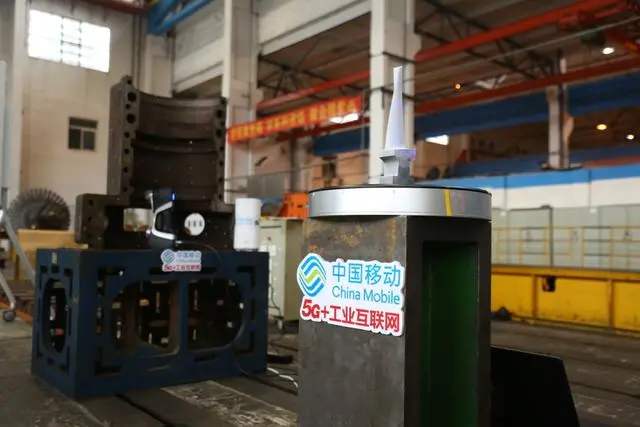 领跑新基建 5G建设“全力加速”