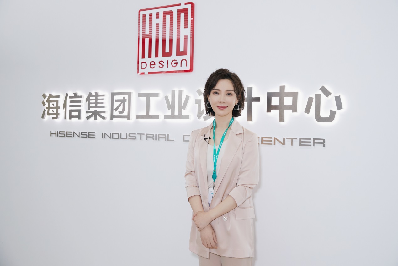 陈数入职海信艺术体验官 现场成功挑战“8k容颜”