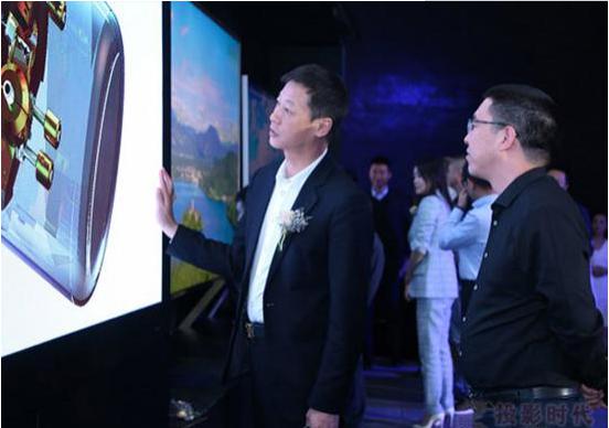 未来电视技术之争 MiniLED对阵MicroLED