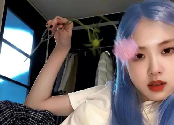 沉迷打赏网络女主播 90后国企会计挥霍公款386万