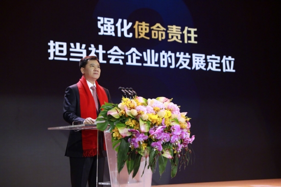 需求变化驱动行业变革，张近东一纵一横布局服务型消费