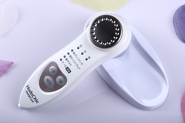 逆天的颜值经济，催熟美容仪市场