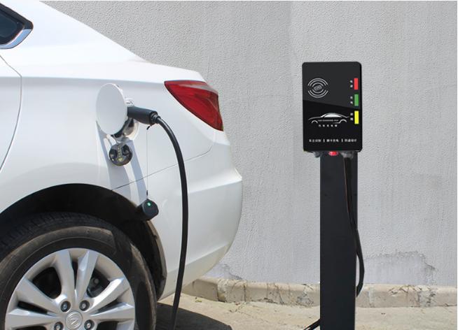 北京等11城启动新能源汽车换电试点 将建超千座换电站