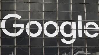 谷歌取消折叠屏手机上市计划，判断称“竞争力不足”