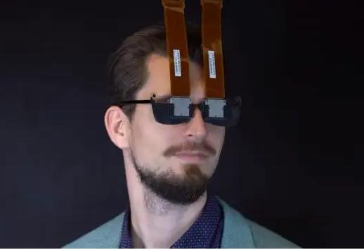 英伟达正与斯坦福大学合作，研发VR超薄全息眼镜