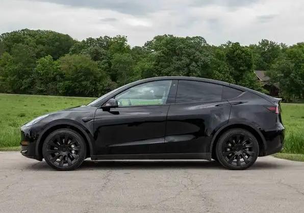 特斯拉又涨价，国产Model Y长续航版上调近2万元