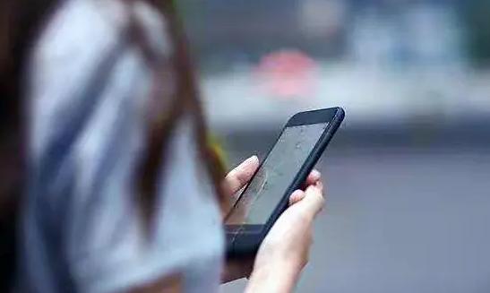 2022年全球智能手机出货量将同比下降7.8%