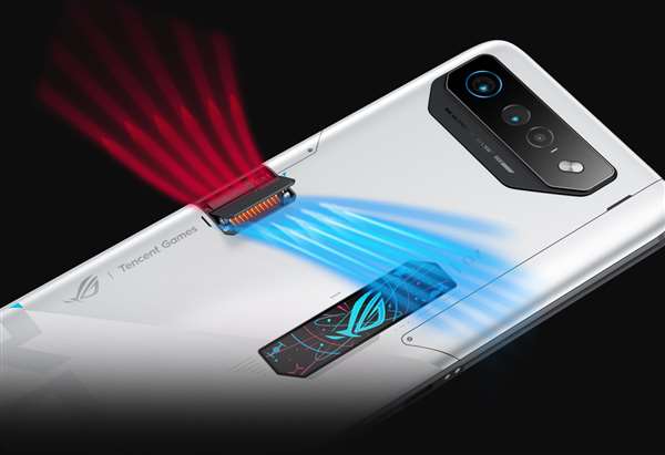 腾讯ROG游戏手机7系列新品正式发布