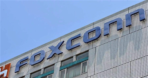 日本电视卖不出去 富士康代工出货量几乎腰斩