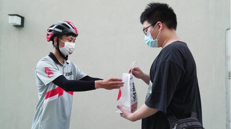 2023年邮政寄递业务量逾1600亿件