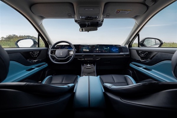 数据要素×交通运输 智慧交通建设开启“加速度”