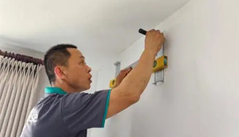 北京闷热天气持续，空调师傅“爆单”，直击