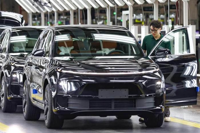 广州推动智能网联汽车地图生产革新