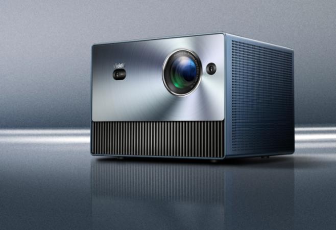 2024上半年智能投影市场总结：“下坡路”的挑战与机遇