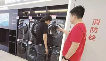 晾衣架会烘干，干衣机能折叠！晒衣神器纷纷上架