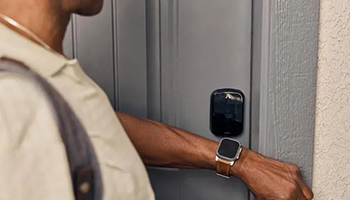 美创企推出“租房专用”智能门锁