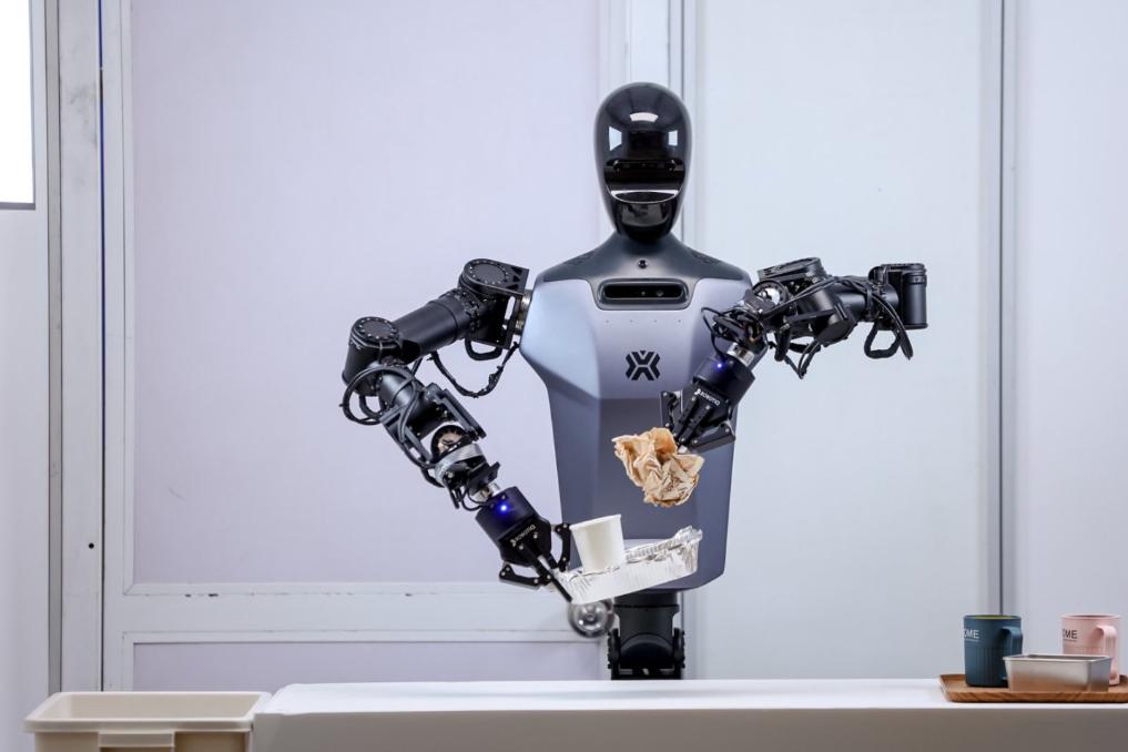 通用具身智能平台“慧思开物”在京发布