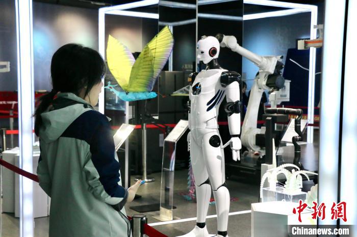 香港学生深度打卡合肥科创地标