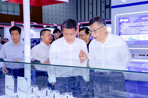 解码新生态 共筑“芯”未来 2025世界半导体博览会南京启幕！