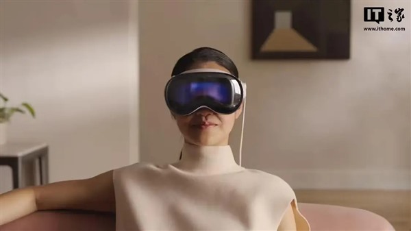 古尔曼：因沉浸式视频库单薄，苹果Vision Pro头显销量陷入“两难困境”