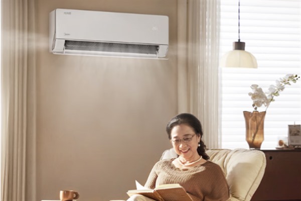 美的云朵无风感空调，温柔守护每一刻舒适