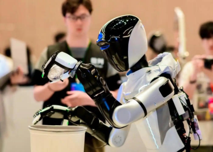 具身机器人也有自己的保单 险企竞逐机器人保险业务