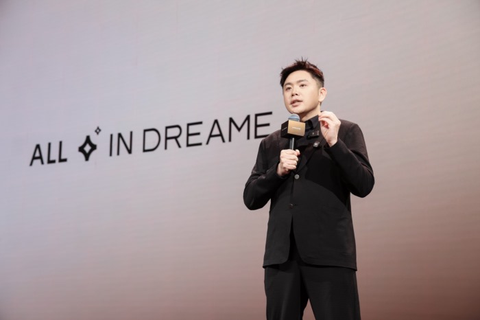 俞浩：以科技推动人类社会与文明进步 追觅“人车家天地芯”生态首秀AWE2026