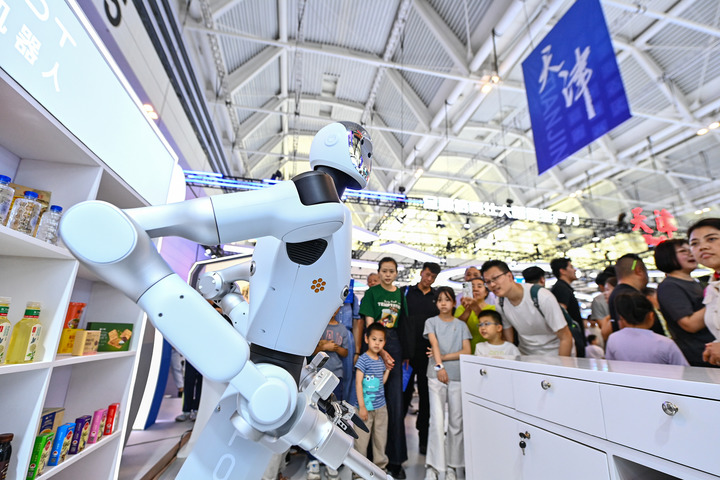 国家数据局：以完善的数据工程驱动具身智能发展
